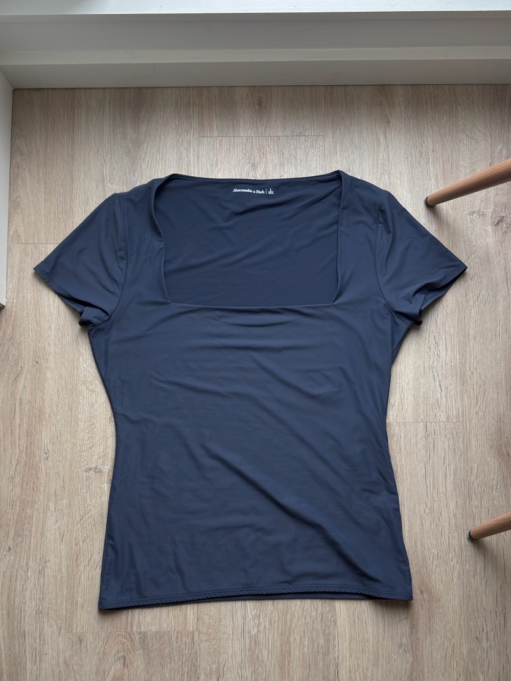 Abercrombie Soft Matte Seamless Tuckable Squareneck Top | Size L